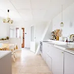 *maison Lyon Confluence* Dans Jolie Copropriete Hébergement de vacances La Mulatiere