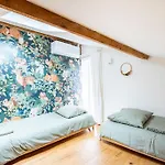 Hébergement de vacances *maison Lyon Confluence* Dans Jolie Copropriete La Mulatiere