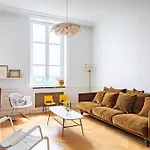 Hébergement de vacances *maison Lyon Confluence* Dans Jolie Copropriete La Mulatiere