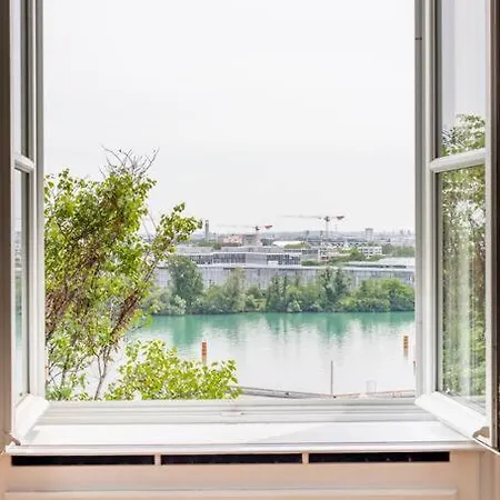 *maison Lyon Confluence* Dans Jolie Copropriete La Mulatiere